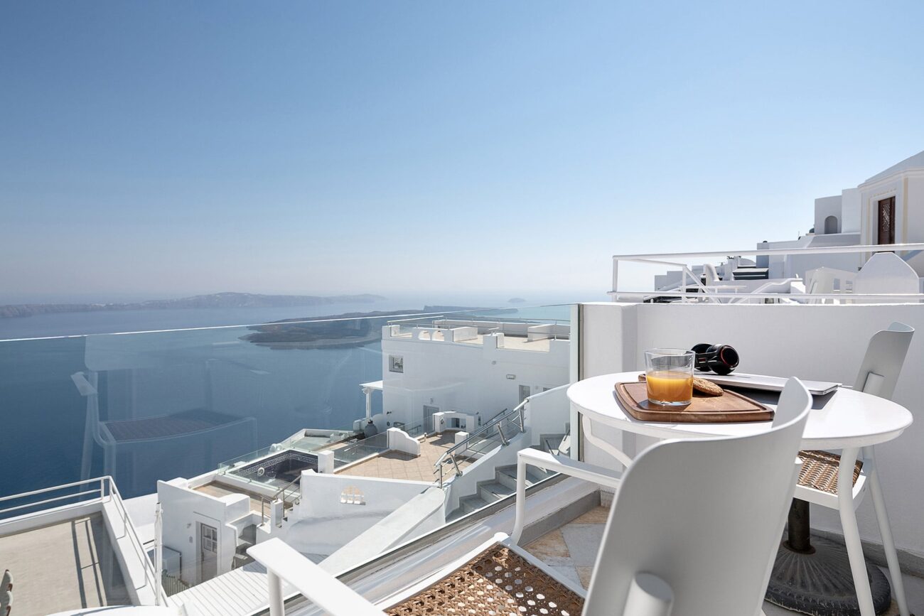 Standard Double Room with Caldera View